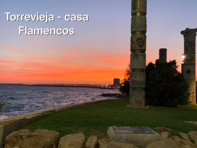 Casa Flamencos Villa Рохалес Екстериор снимка